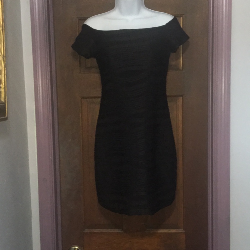 Brat Star L black minidress